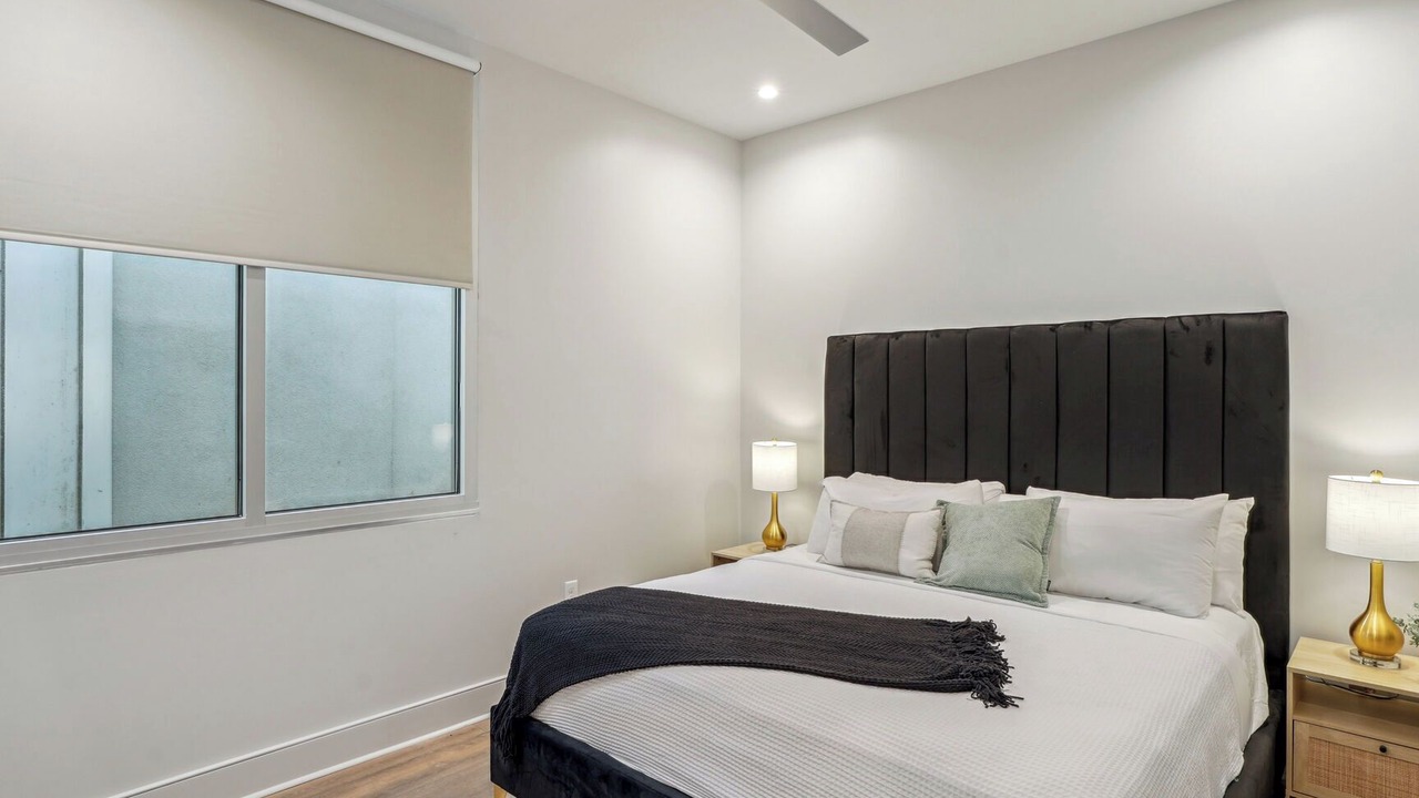 Photo of Bedroom in Central Business District