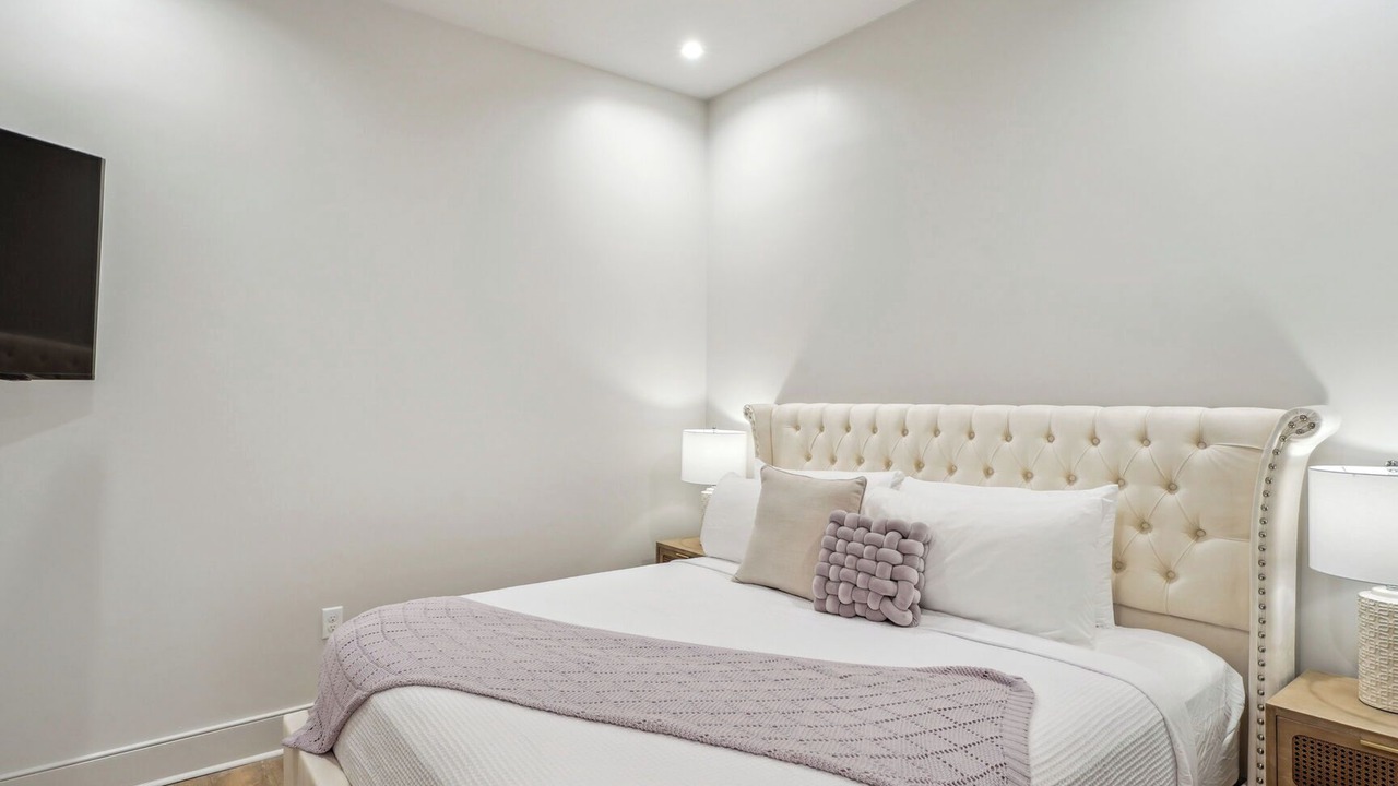 Photo of Bedroom in Central Business District