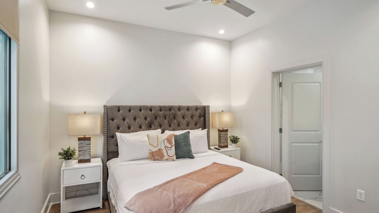 Photo of Bedroom in Central Business District