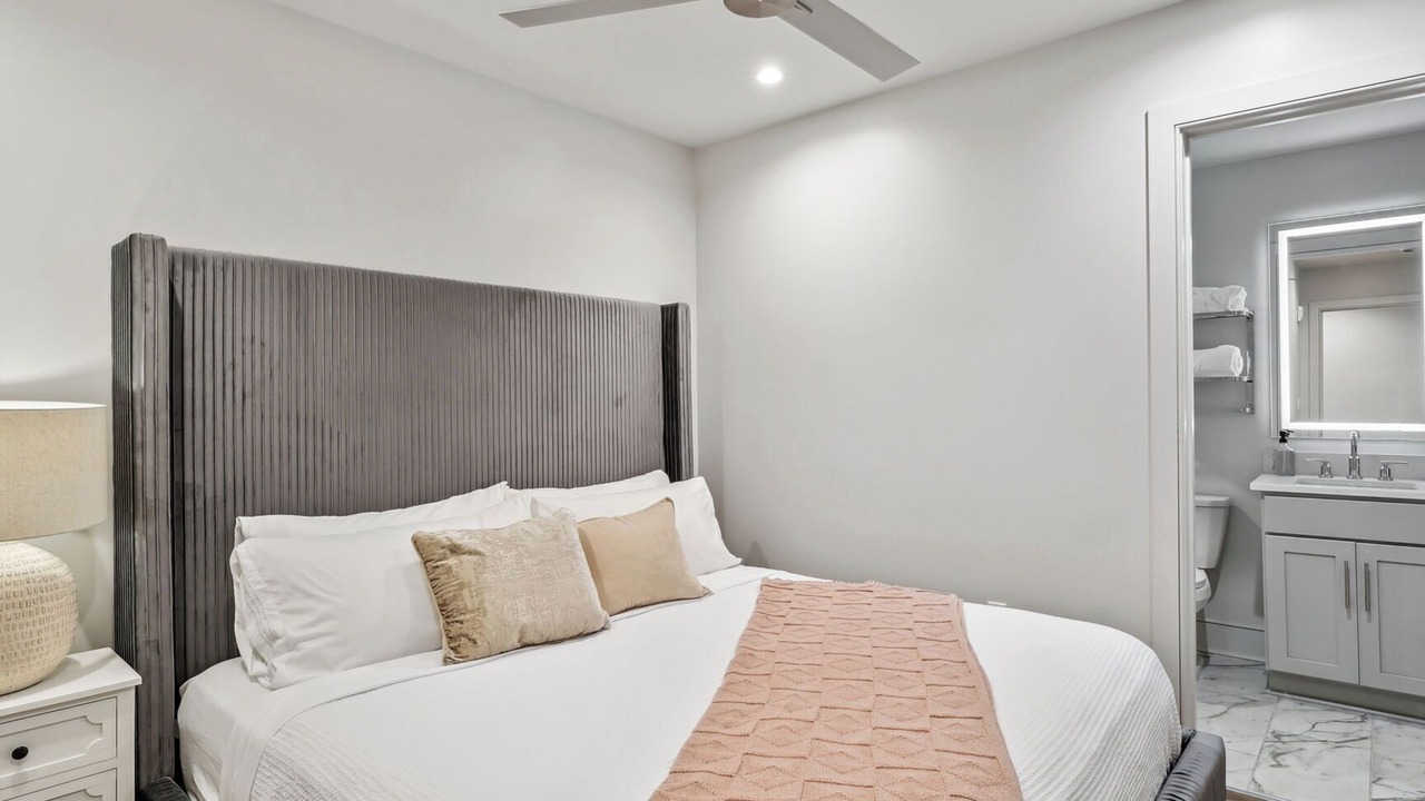Photo of Bedroom in Central Business District