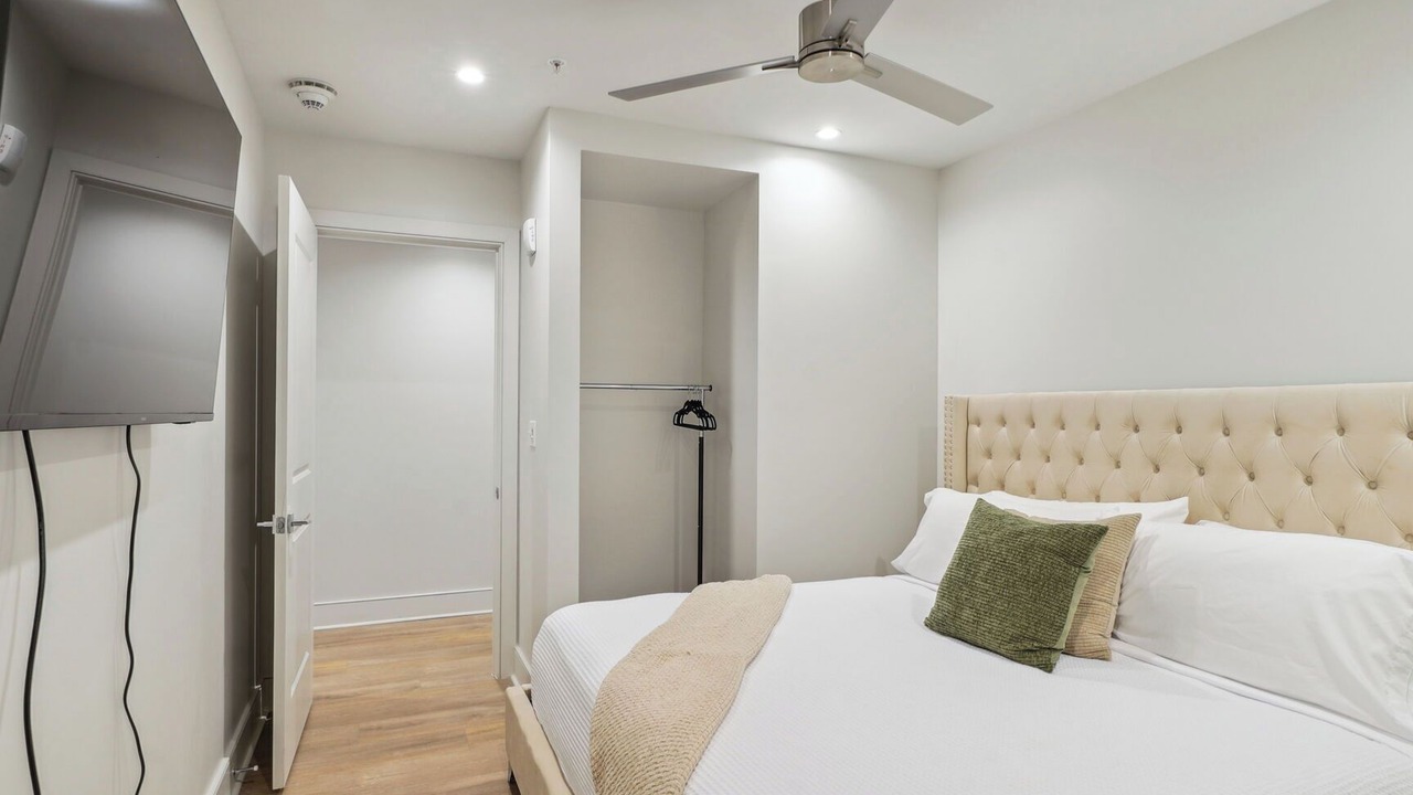 Photo of Bedroom in Central Business District