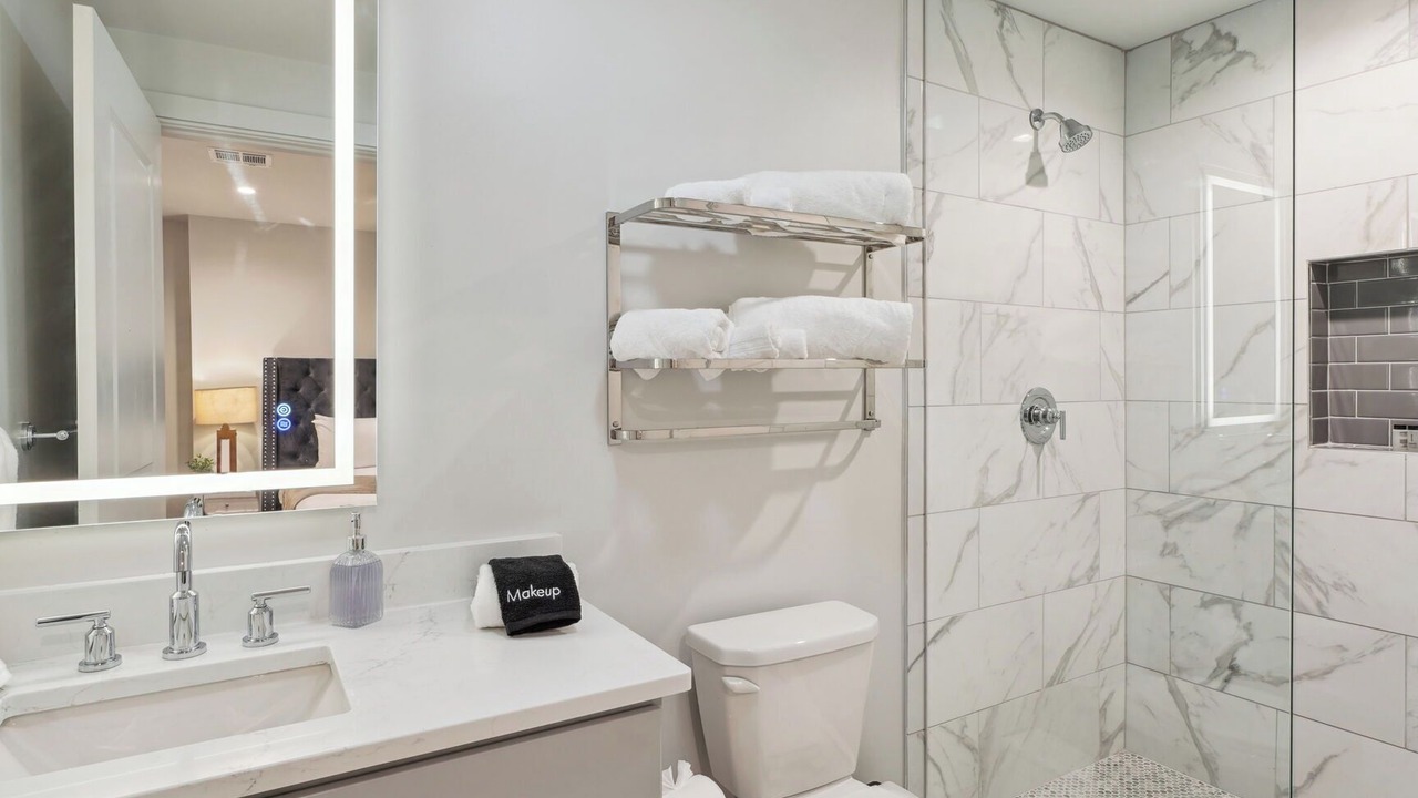 Photo of Bathroom in Central Business District