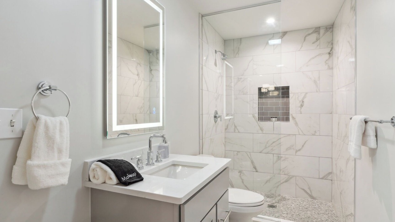 Photo of Bathroom in Central Business District