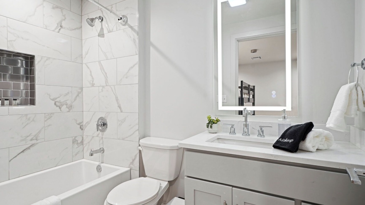 Photo of Bathroom in Central Business District