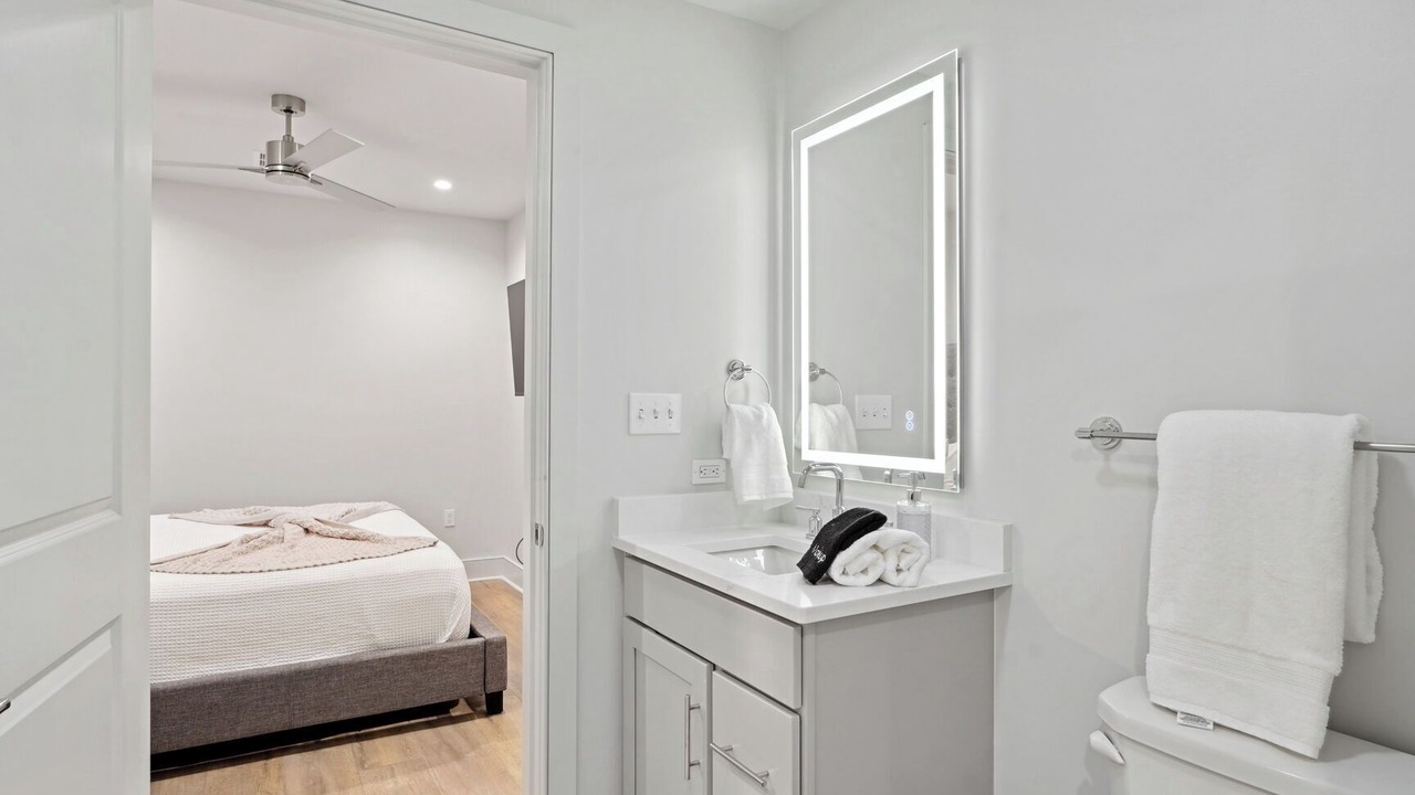 Photo of Bathroom in Central Business District