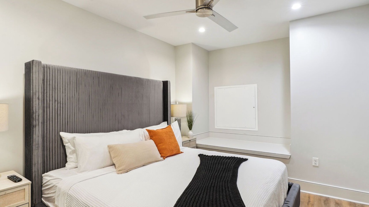 Photo of Bedroom in Central Business District