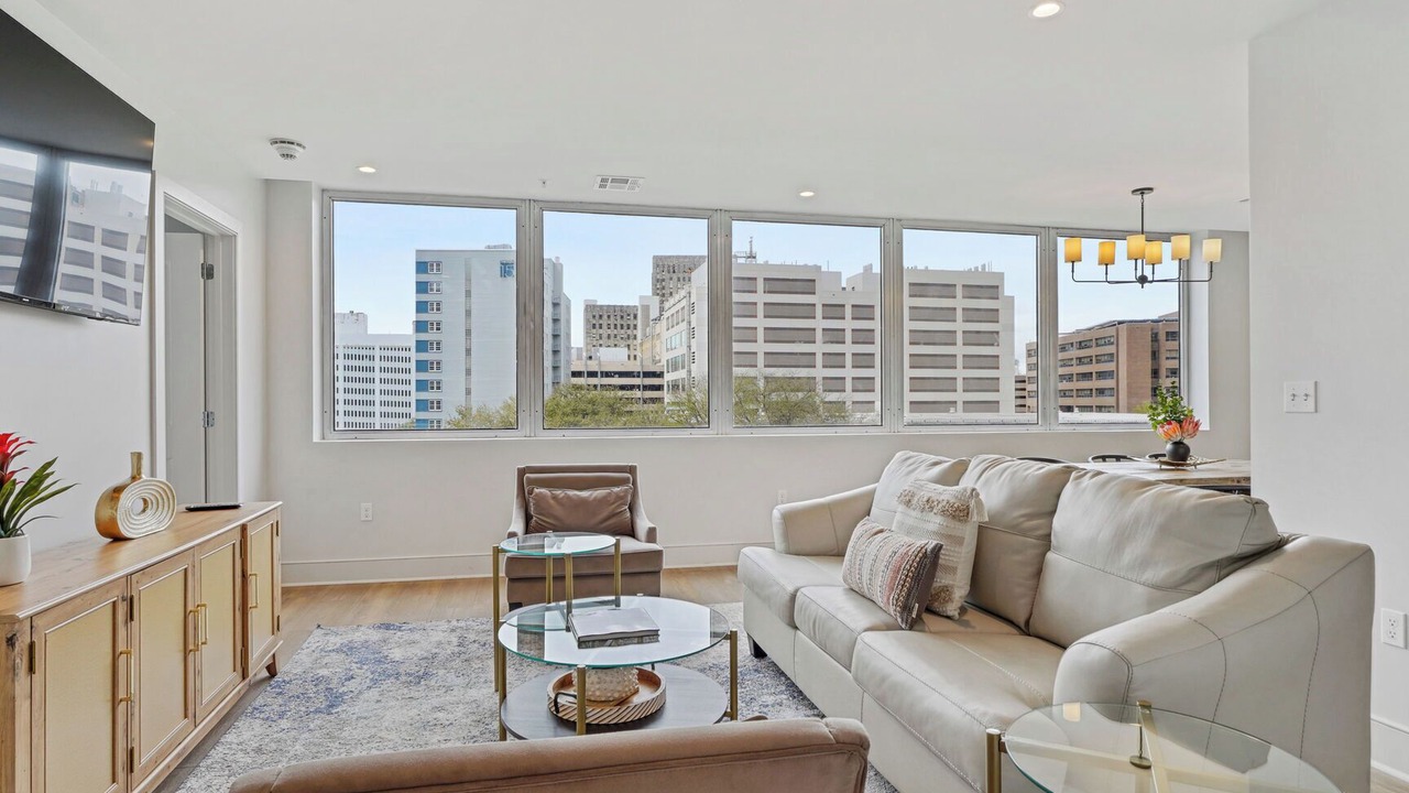 Photo of Livingroom in Central Business District