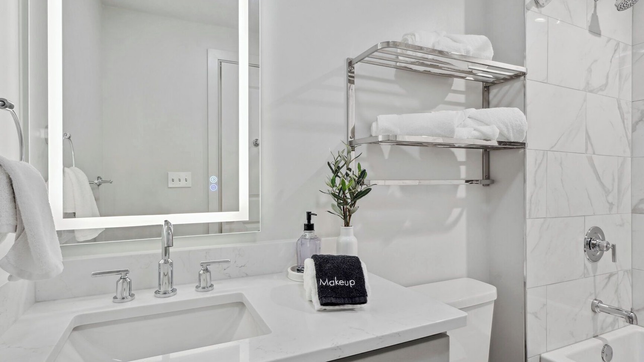 Photo of Bathroom in Central Business District