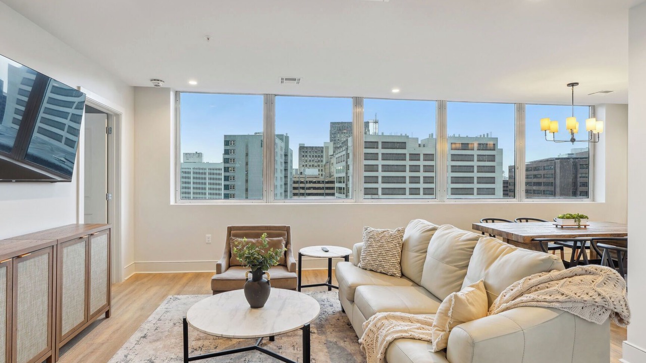 Photo of Livingroom in Central Business District