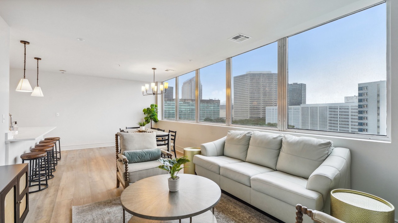 Photo of Livingroom in Central Business District