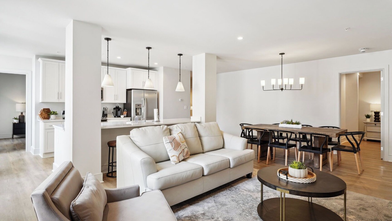 Photo of Livingroom in Central Business District