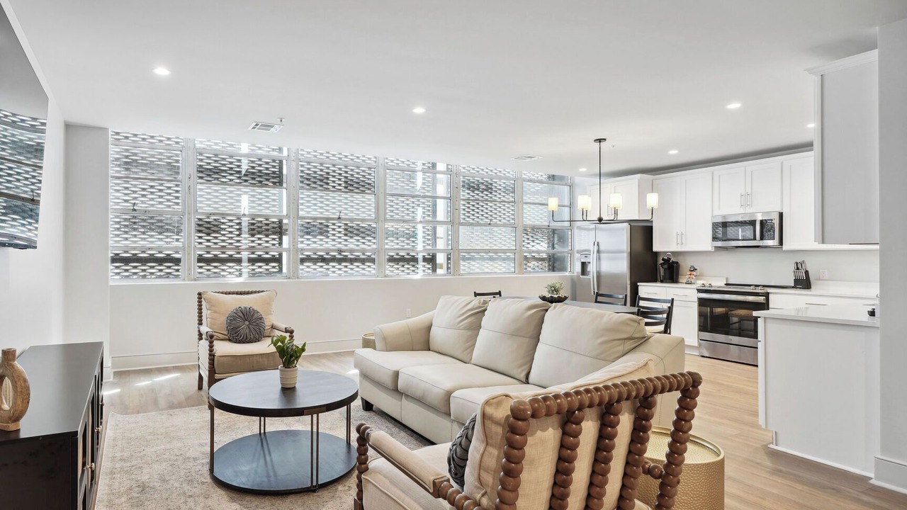 Photo of Livingroom in Central Business District