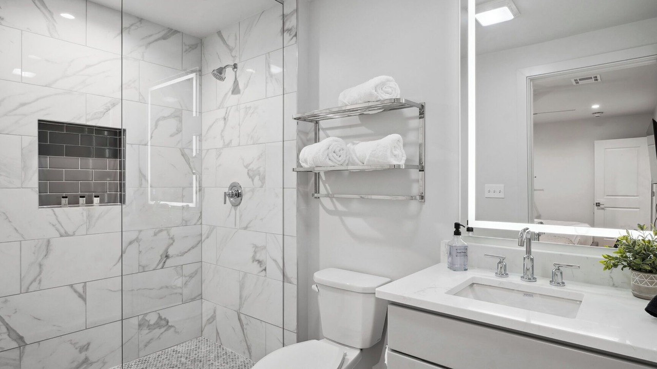 Photo of Bathroom in Central Business District