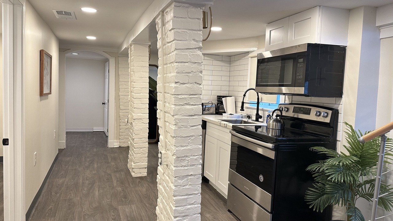 Photo of Kitchen in Mid-City