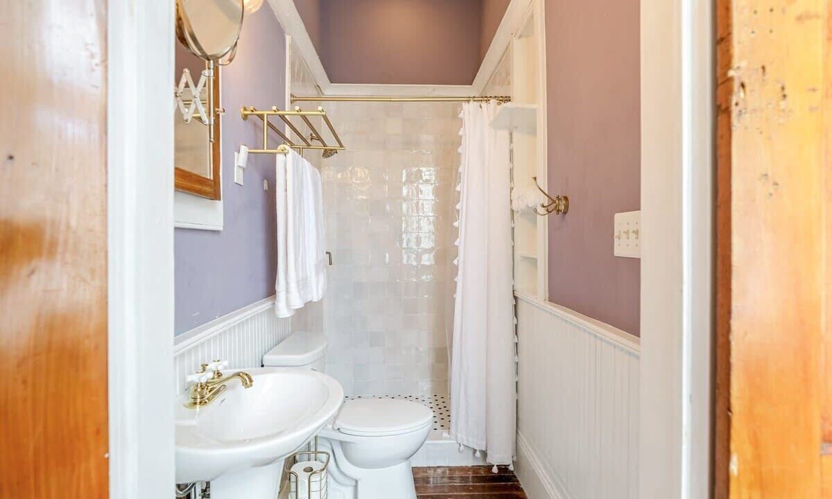 Photo of Bathroom in Faubourg Lafayette