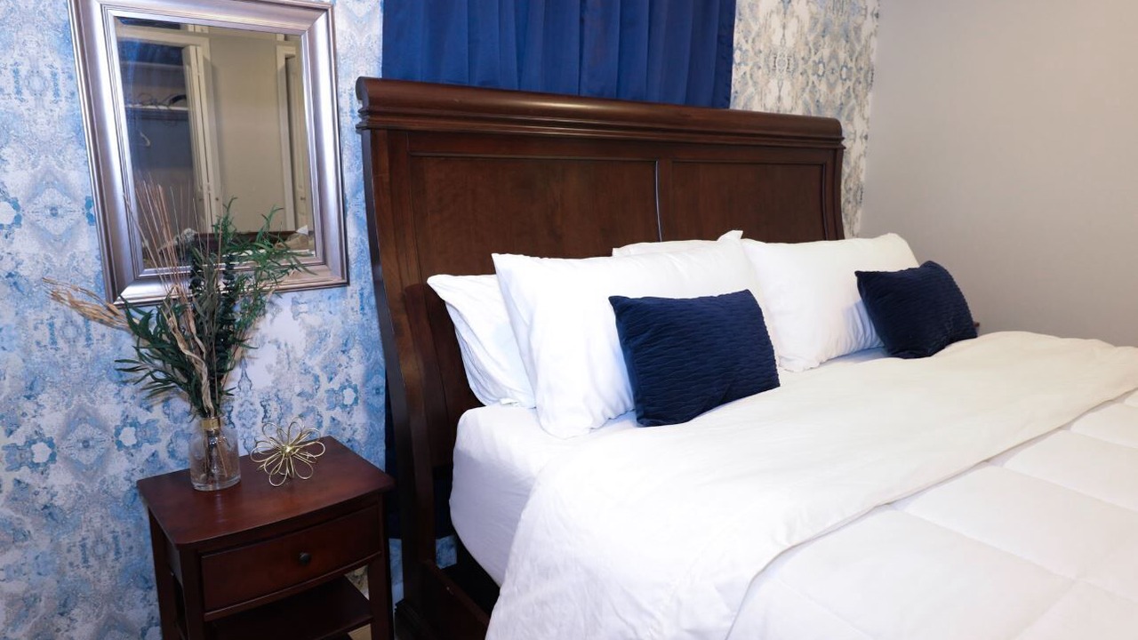 Photo of Bedroom in Audubon