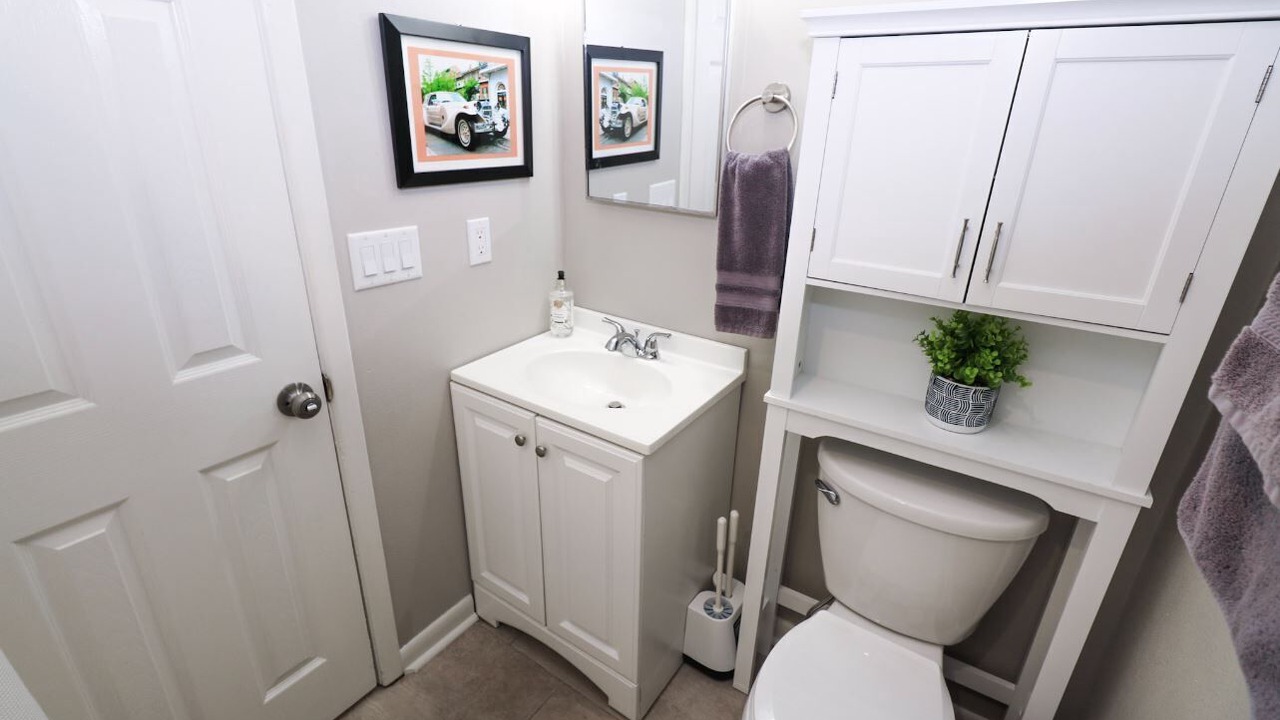 Photo of Bathroom in Audubon