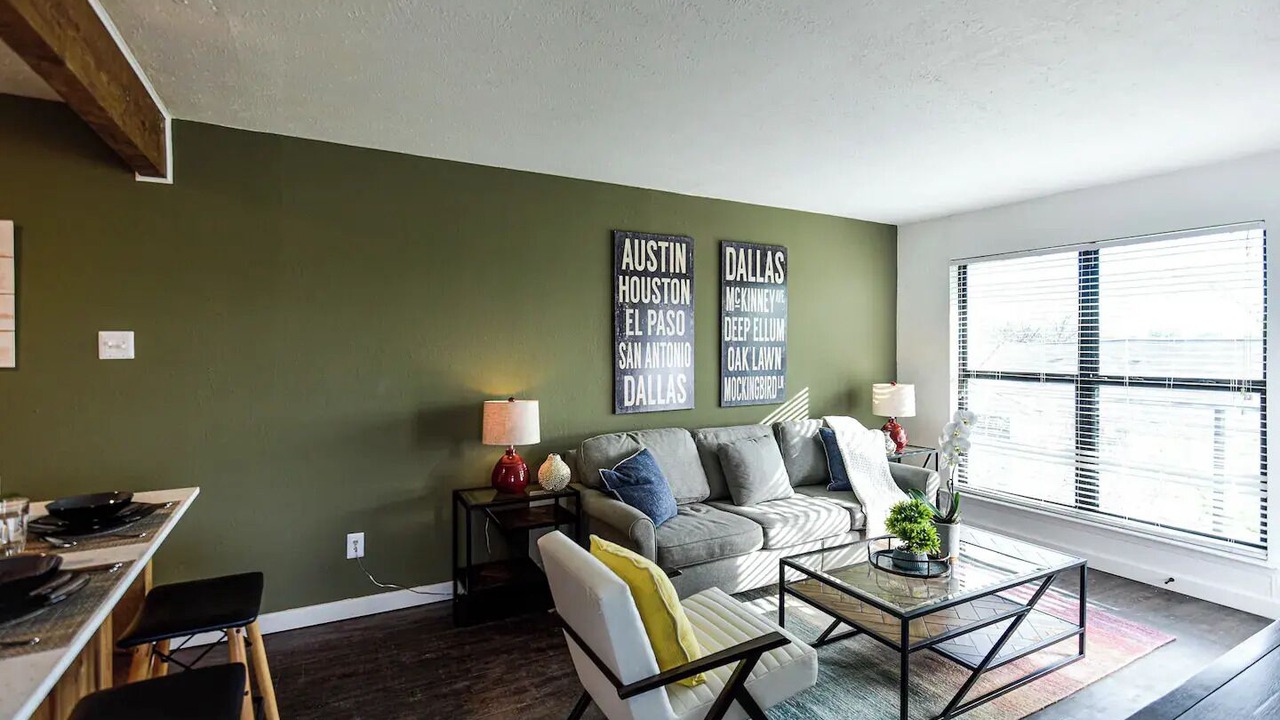 Photo of Livingroom in Dallas