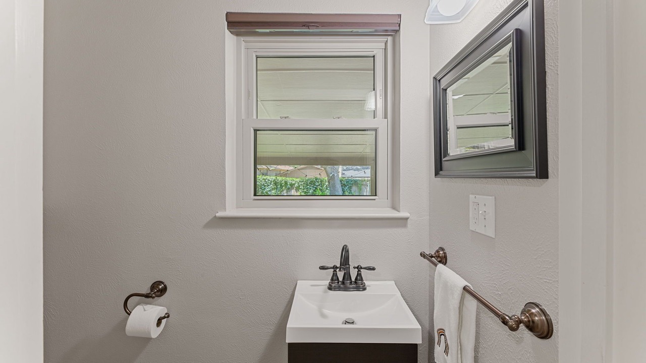 Photo of Bathroom in Scofield Farms
