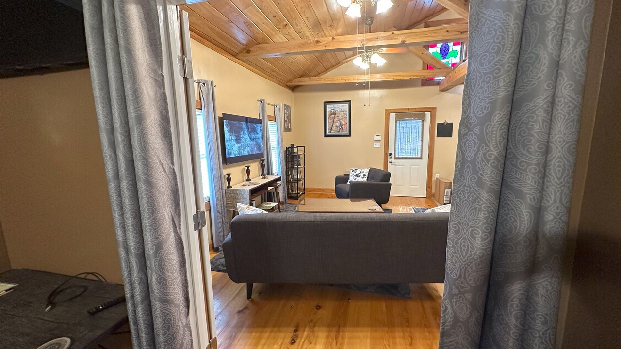Photo of Livingroom in Scott