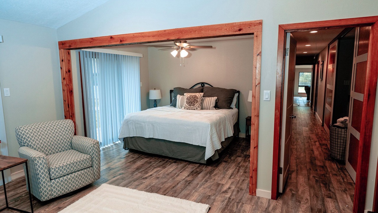 Photo of Bedroom in Wellborn