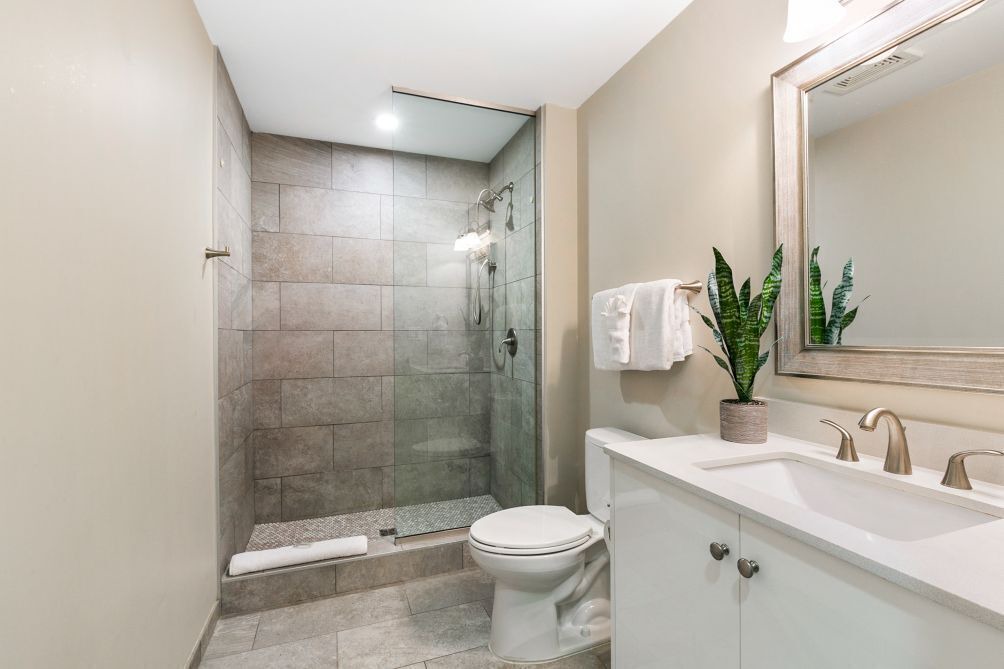 Photo of Bathroom in Central Business District