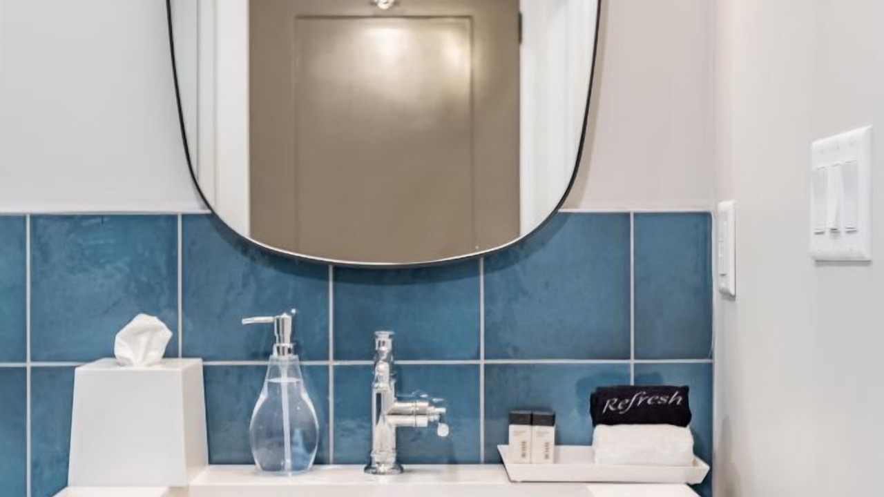 Photo of Bathroom in Central Business District