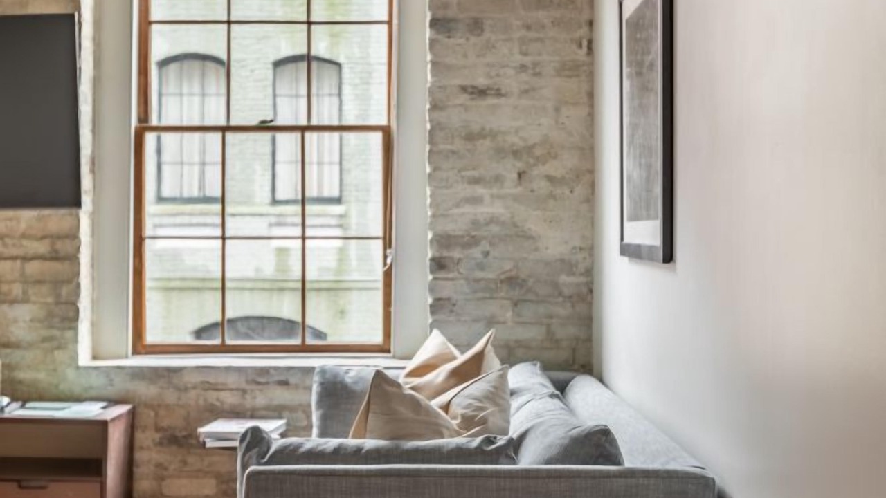 Photo of Livingroom in Central Business District