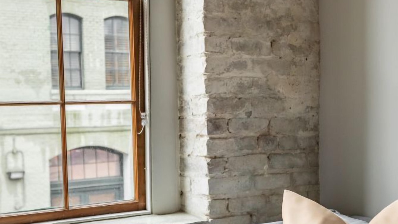 Photo of Livingroom in Central Business District