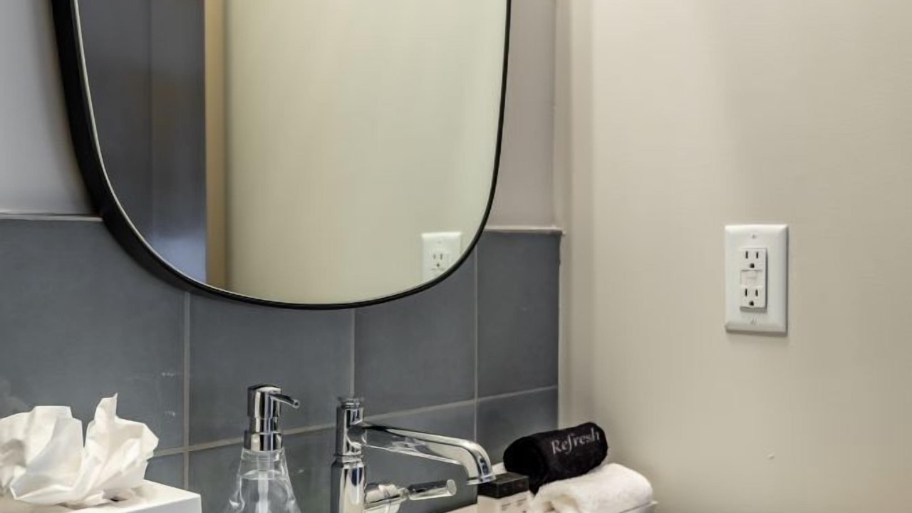 Photo of Bathroom in Central Business District