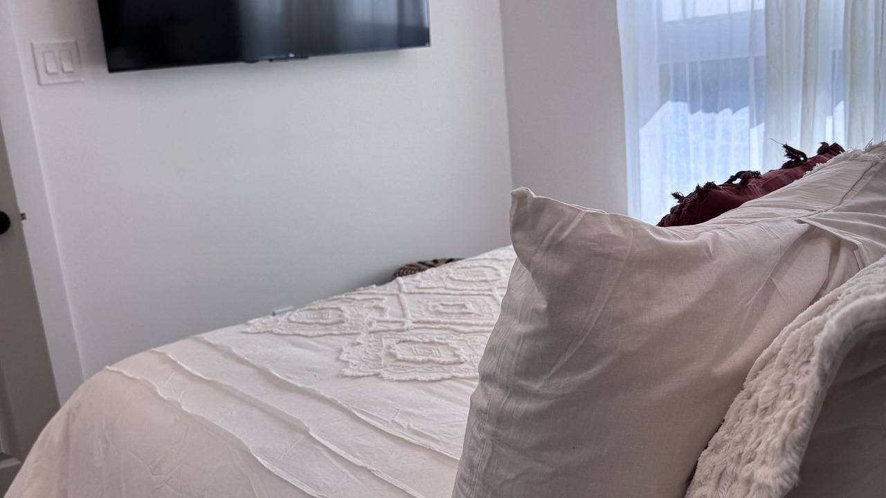 Photo of Bedroom in Northside