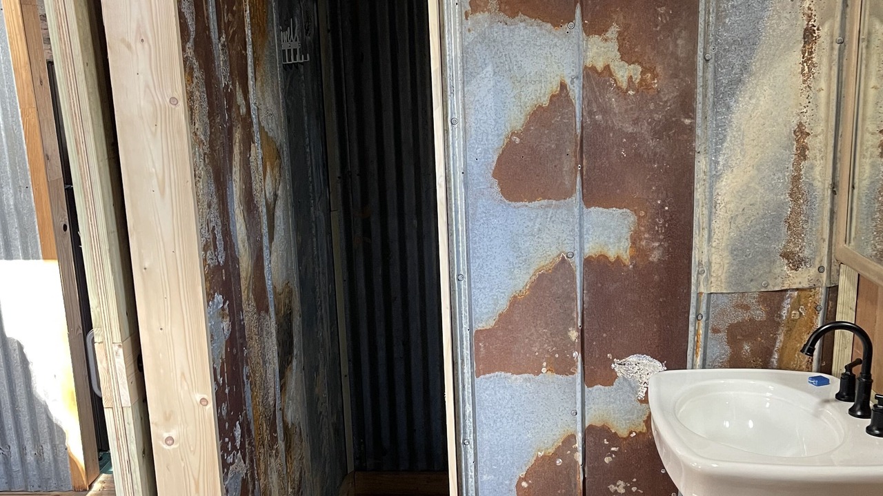 Photo of Bathroom in Clinton