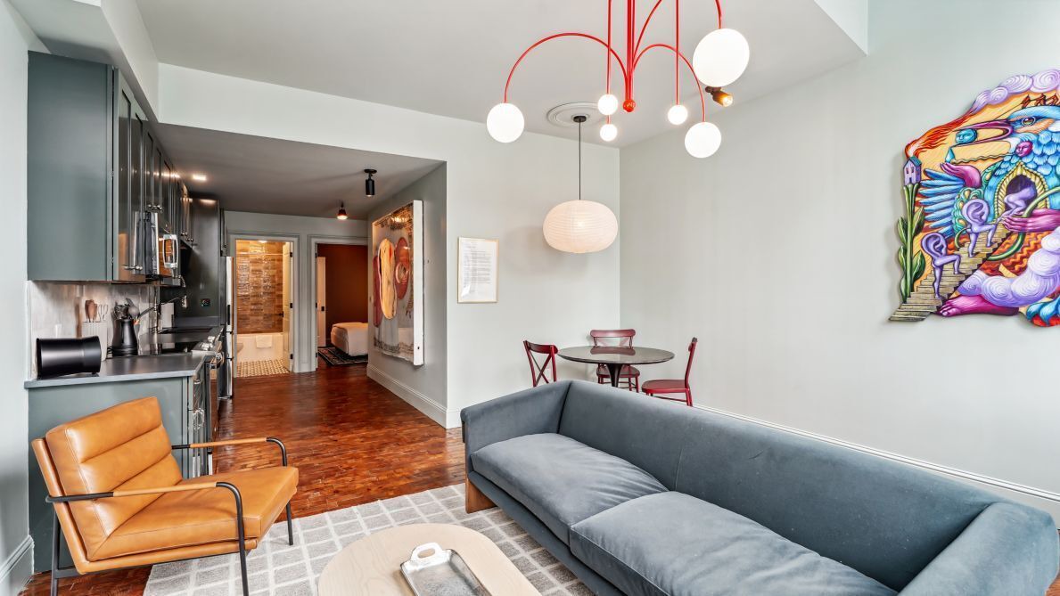 Photo of Livingroom in Central Business District