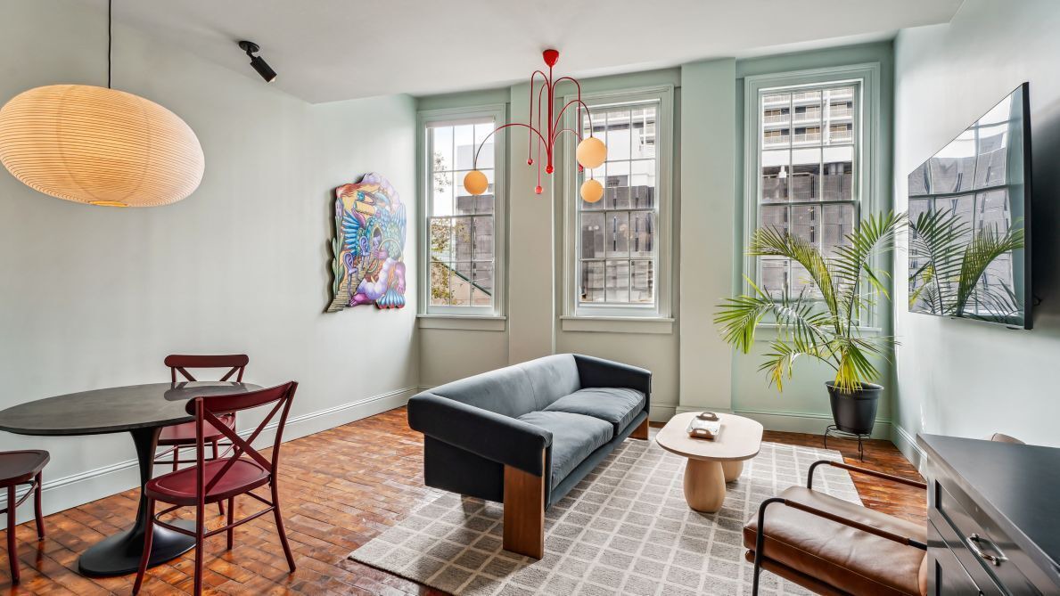 Photo of Livingroom in Central Business District