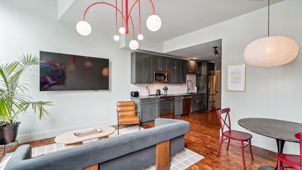 Photo of Livingroom in Central Business District