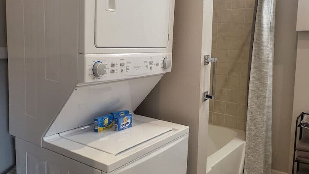Photo of Bathroom in Algiers Point