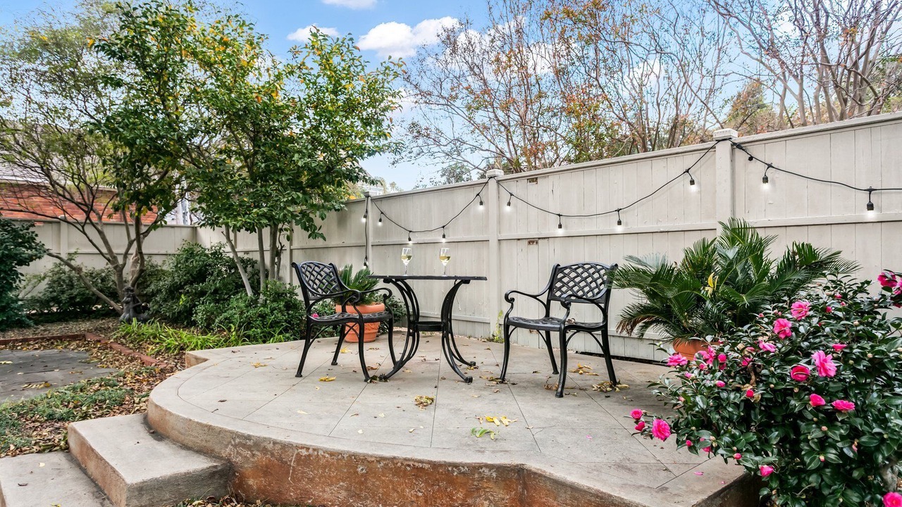 Photo of Patio Balcony in Natchez