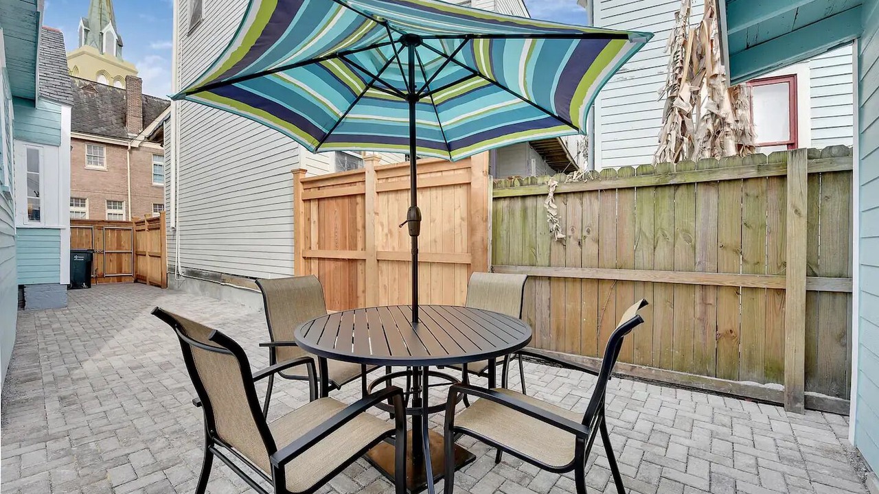 Photo of Outdoor in Lower Garden District