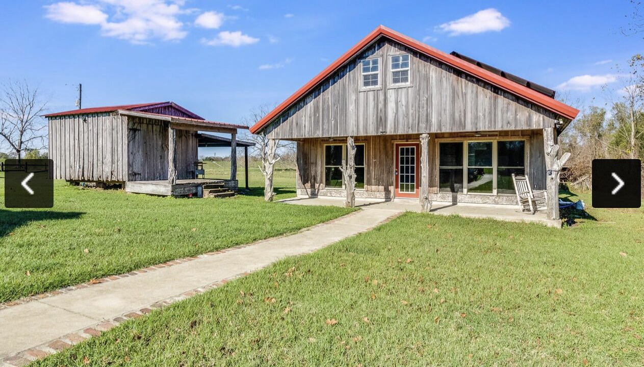 Photo of Outdoor in Lottie