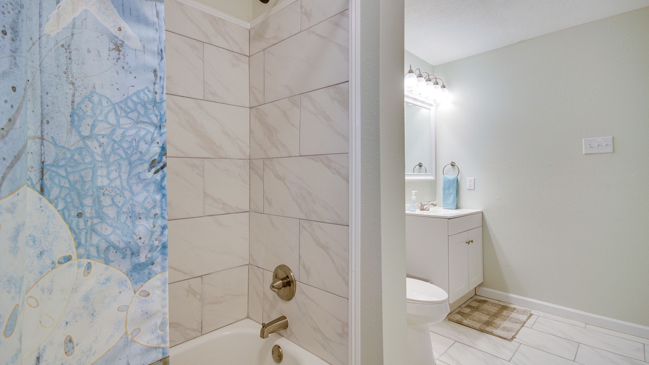 Photo of Bathroom in Gulfport