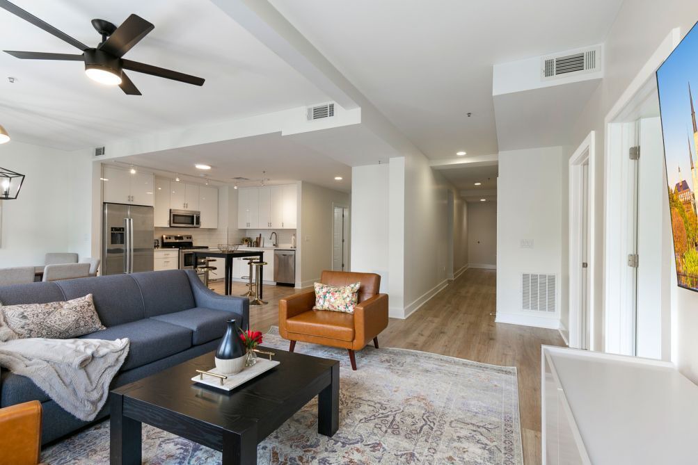 Photo of Livingroom in Central Business District