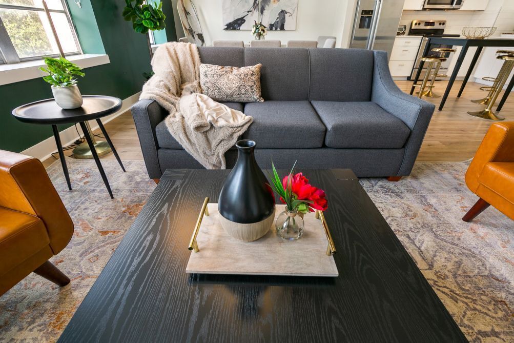 Photo of Livingroom in Central Business District