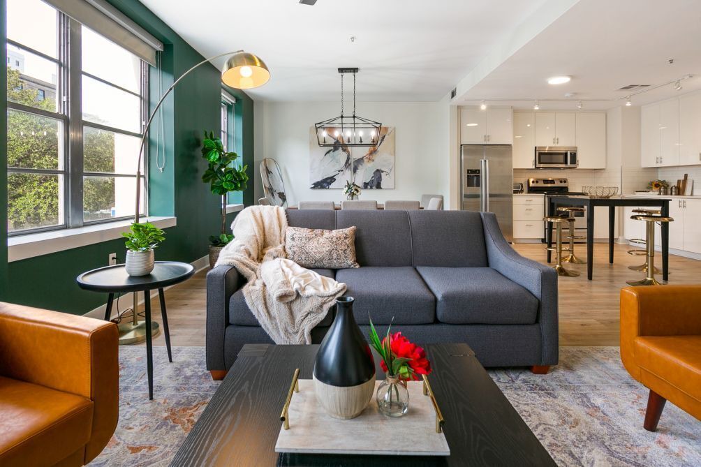 Photo of Livingroom in Central Business District