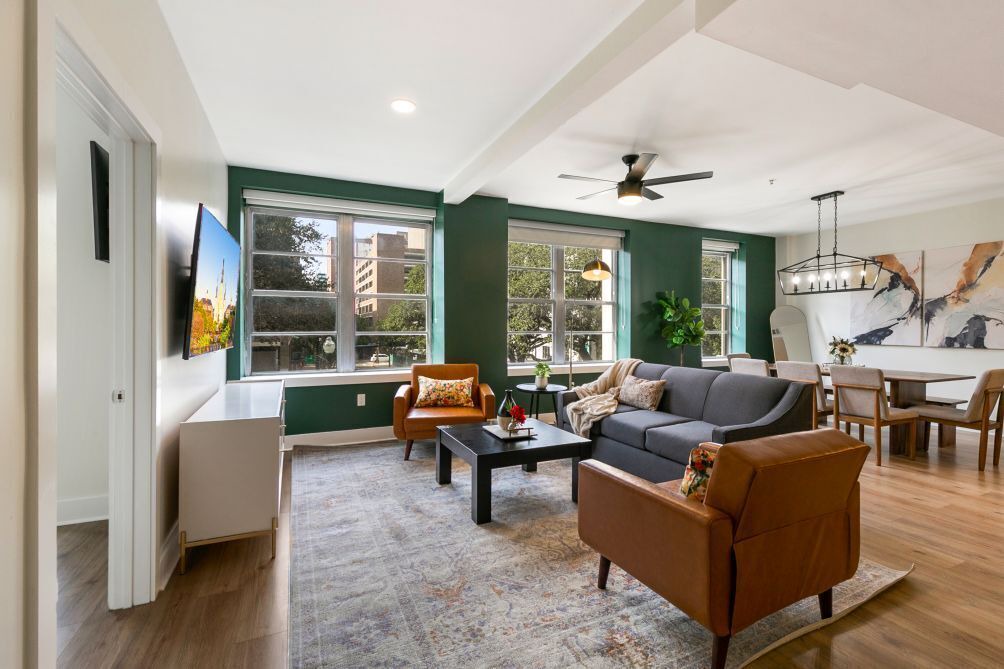 Photo of Livingroom in Central Business District