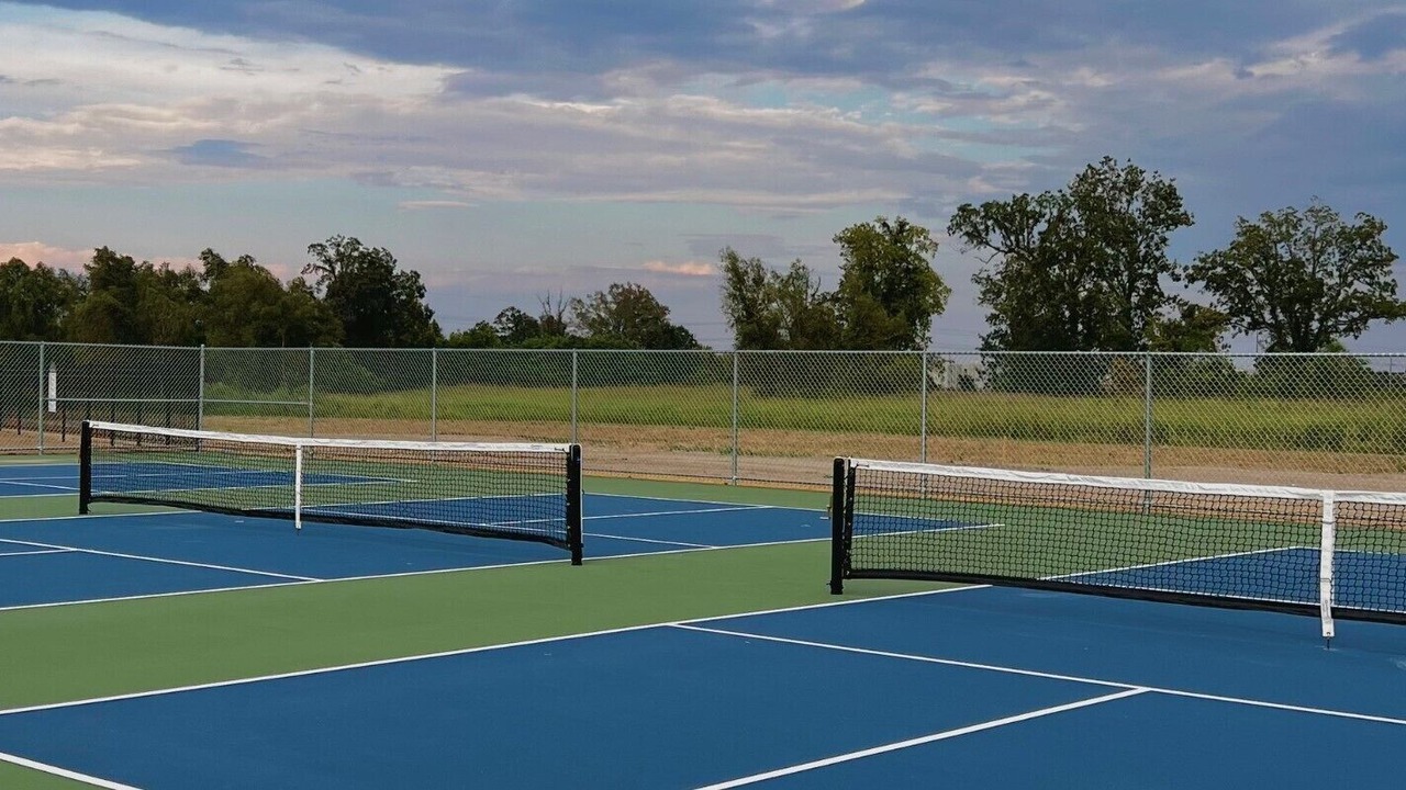 Photo of Others in Highlands - Perkins