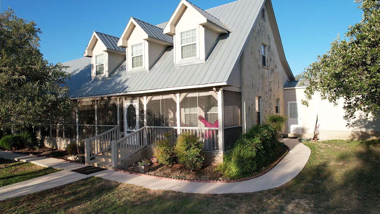 Photo of Outdoor in Harper