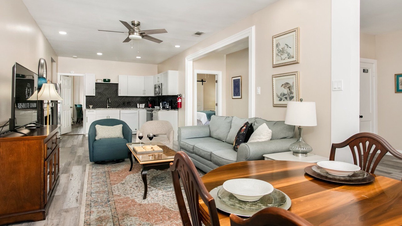Photo of Livingroom in Natchez