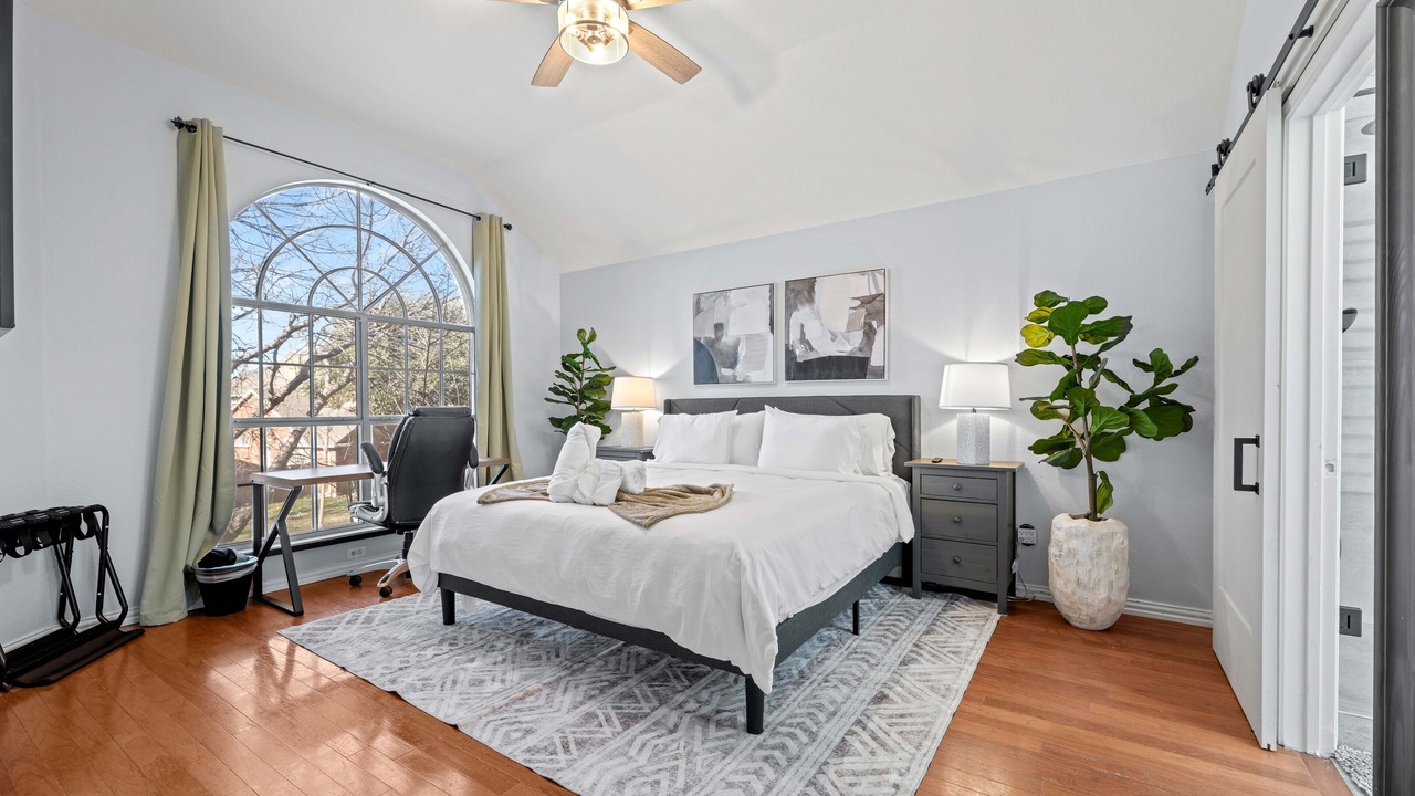 Photo of Bedroom in The Colony