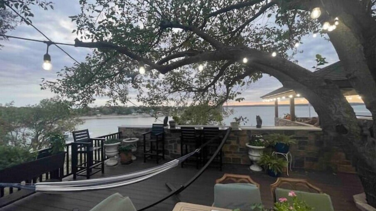 Photo of Patio Balcony in Lake Bridgeport