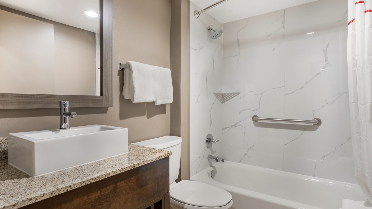 Photo of Bathroom in Sulphur
